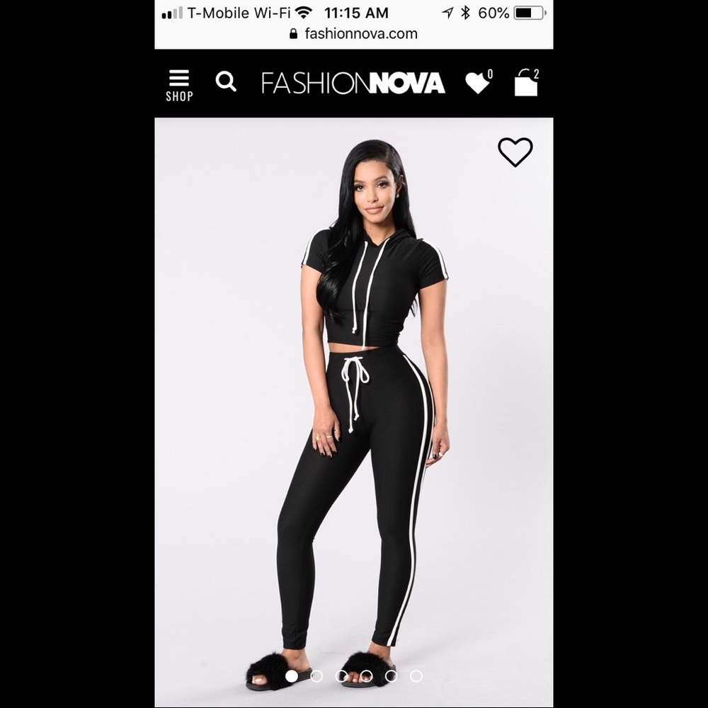 Fashion Nova tennis courts set! Brand new!